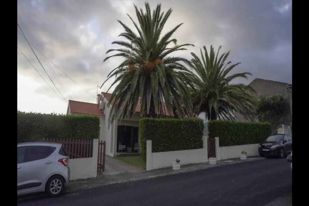 Vila Nova Vila Franca do Campo Esterno foto